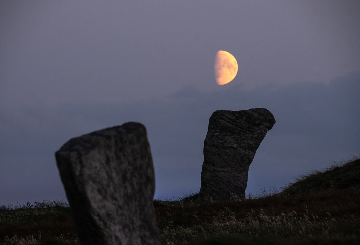 Callanish Standing Stones and low Southern moon - mug