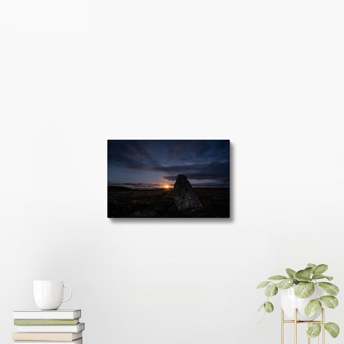 New Lunar cycle moonrise from Cnoc Fhillibhir Bheag / Callanish III - Canvas print