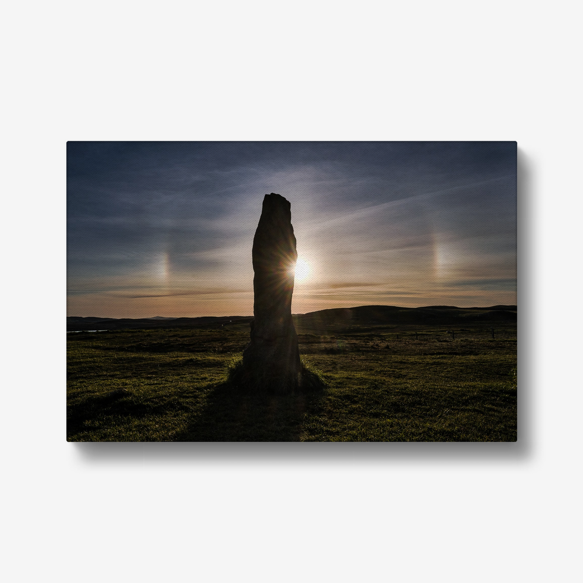 Callanish stone, Sun halo and Sundogs - Canvas print