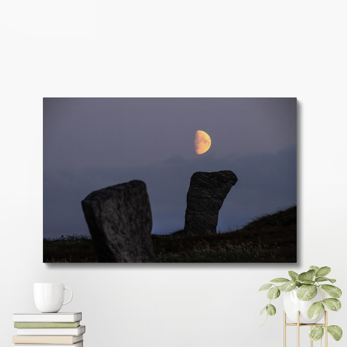Callanish Standing Stones and the low Southern moon - Canvas print